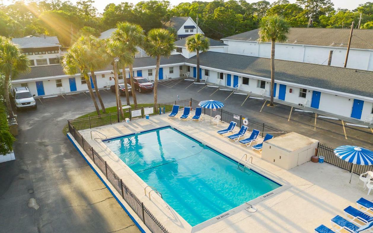 Royal Palms Motel Tybee Island Bagian luar foto